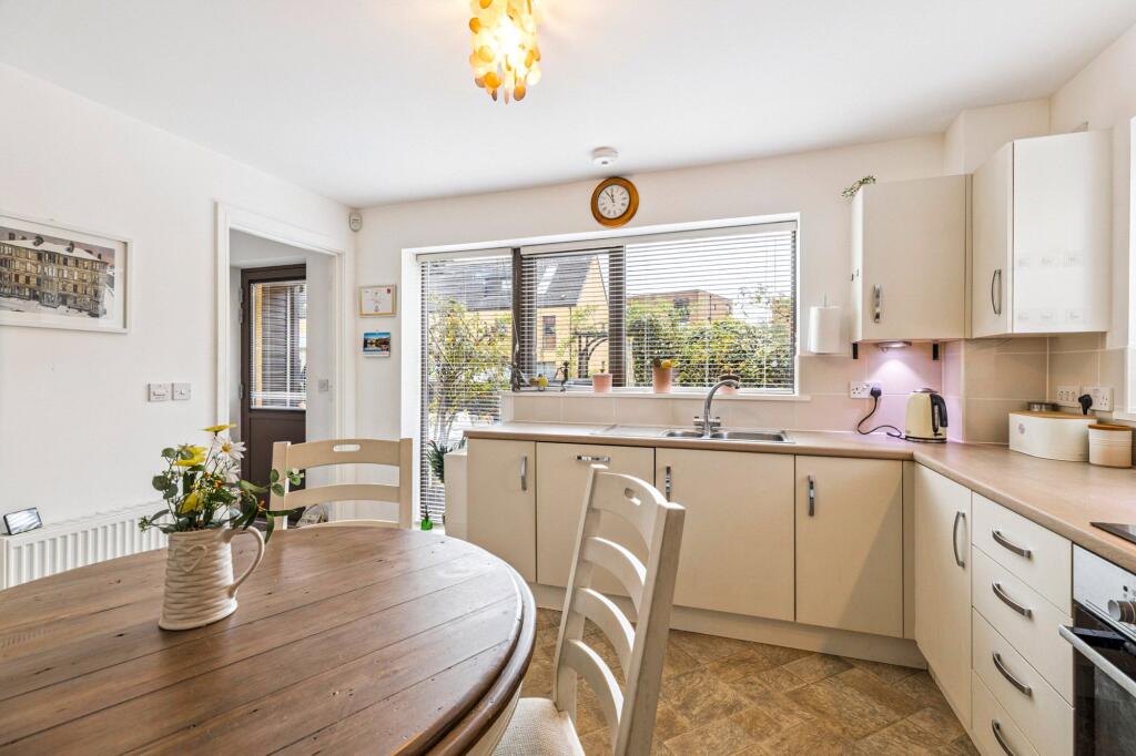 Kitchen (Grnd)