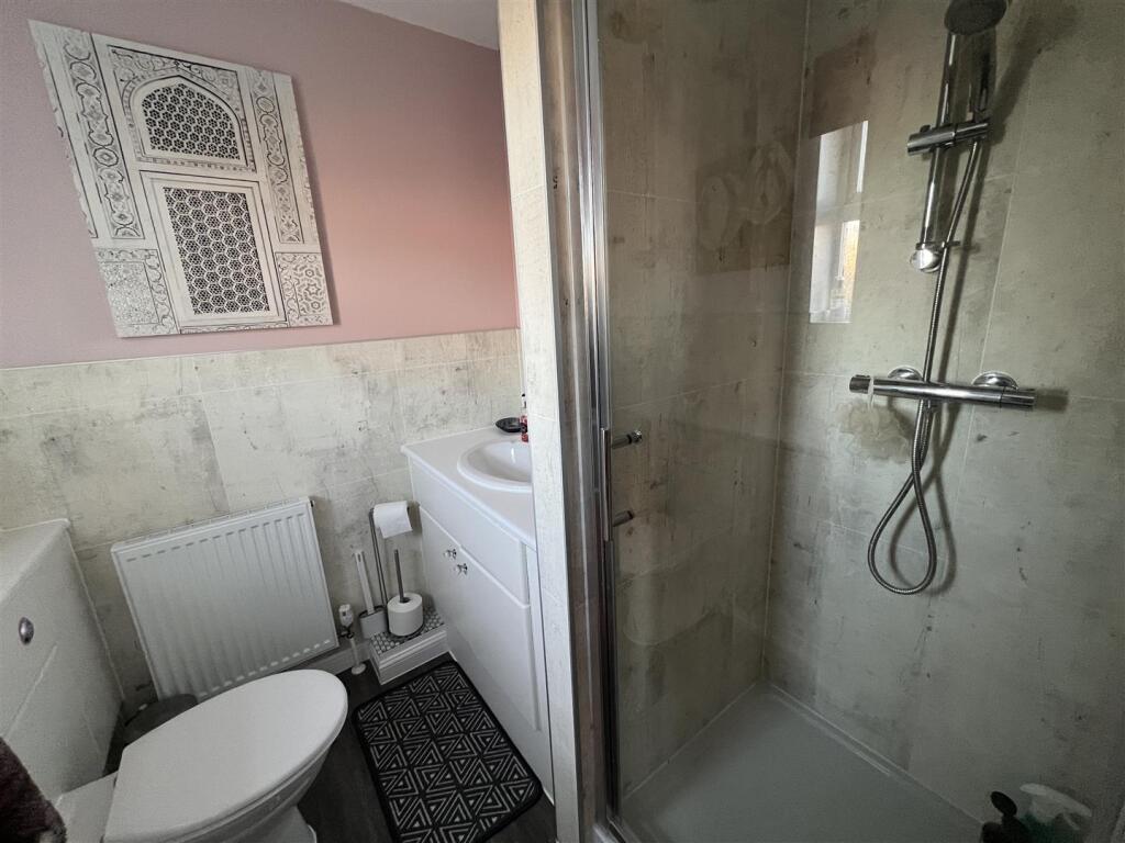 En-suite .jpeg