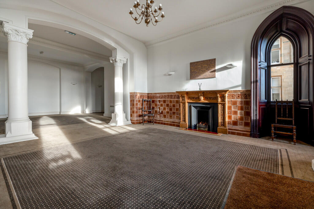 Flat22ShawHouse-1...