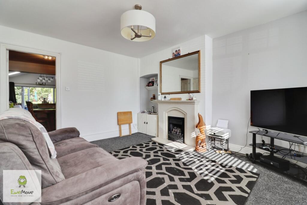 Living - EweMove Cannock