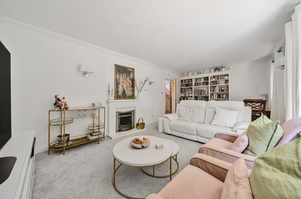 1295987-19-68276c...