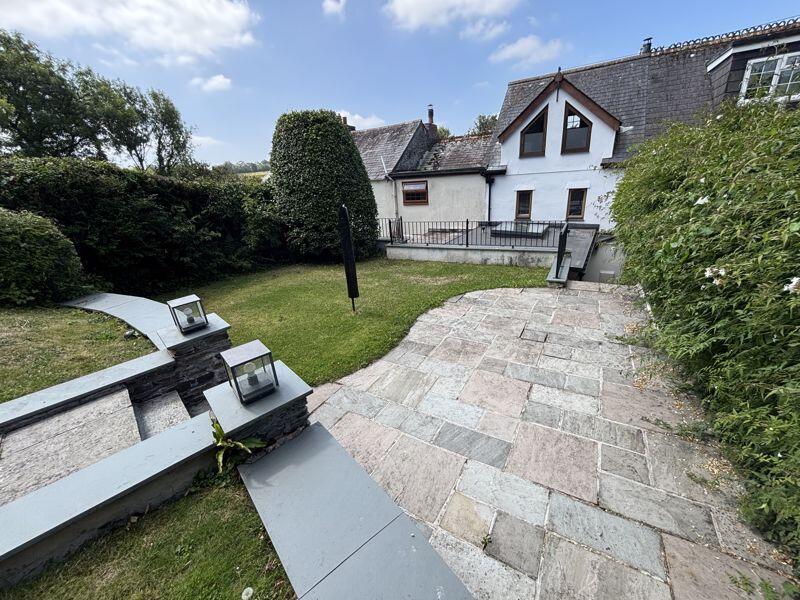 Photo 31