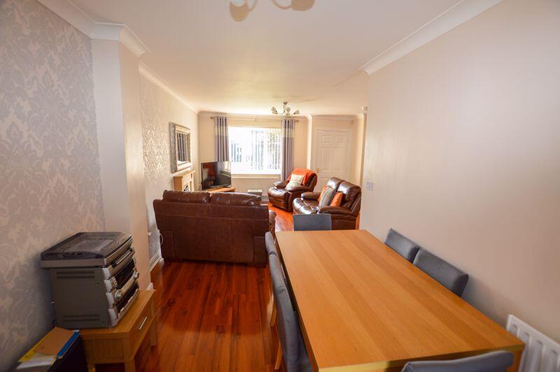Lounge/Diner