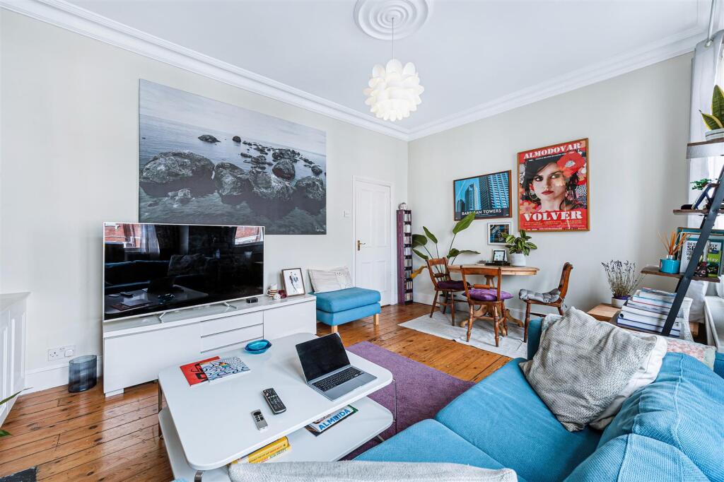 TFF - 19 Berrymead Gardens-5.jpg