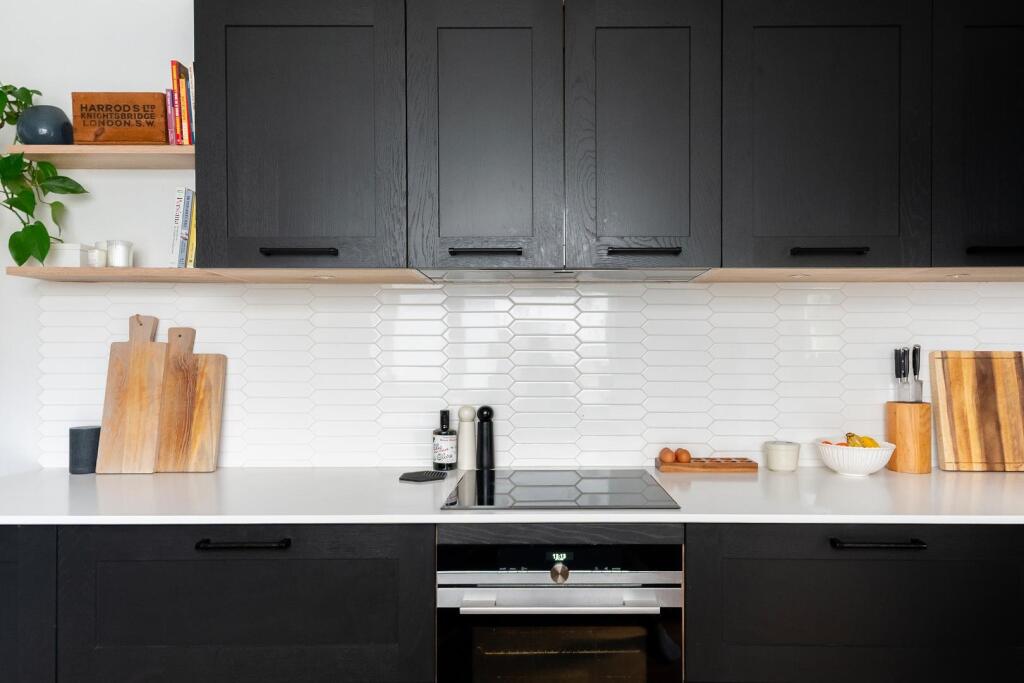 8V8ARD - Kitchen B.jpg