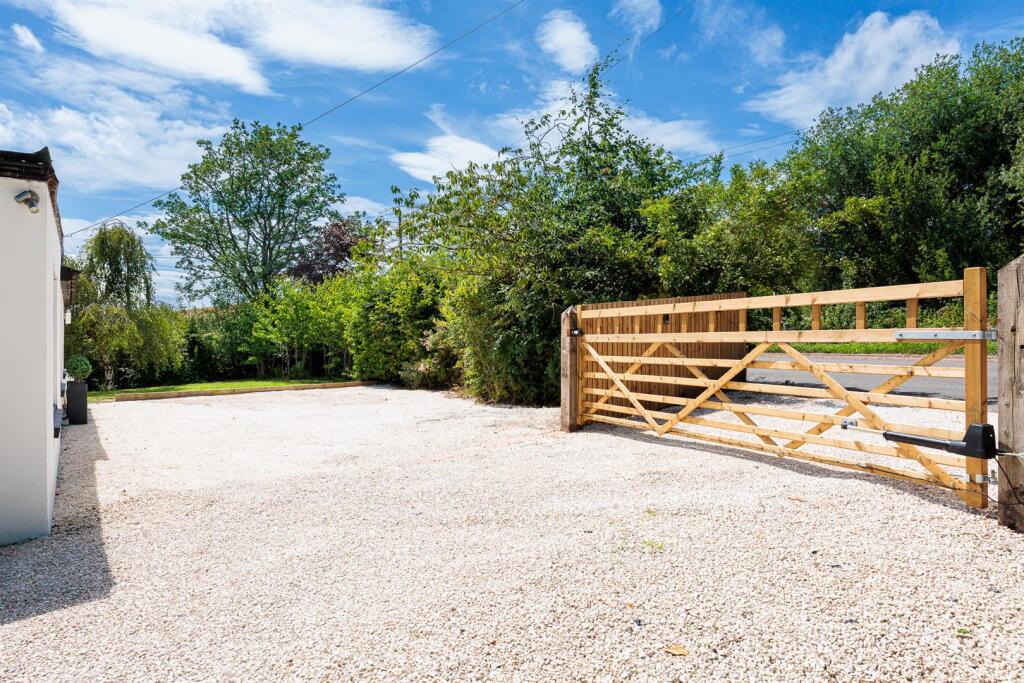 Front Forecourt Parking