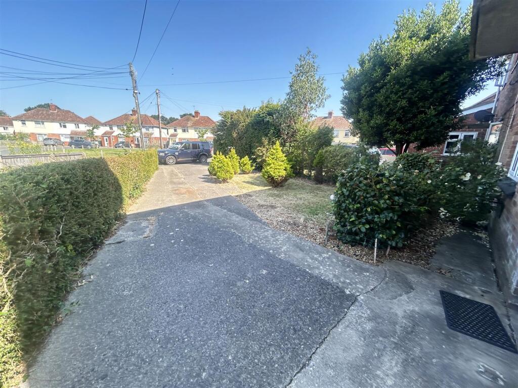 PARKING &amp; OUTLOOK