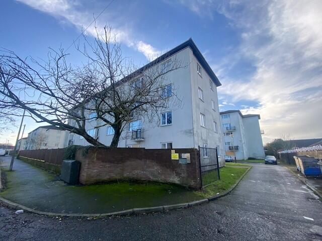 External 2 T202512021627.jpg