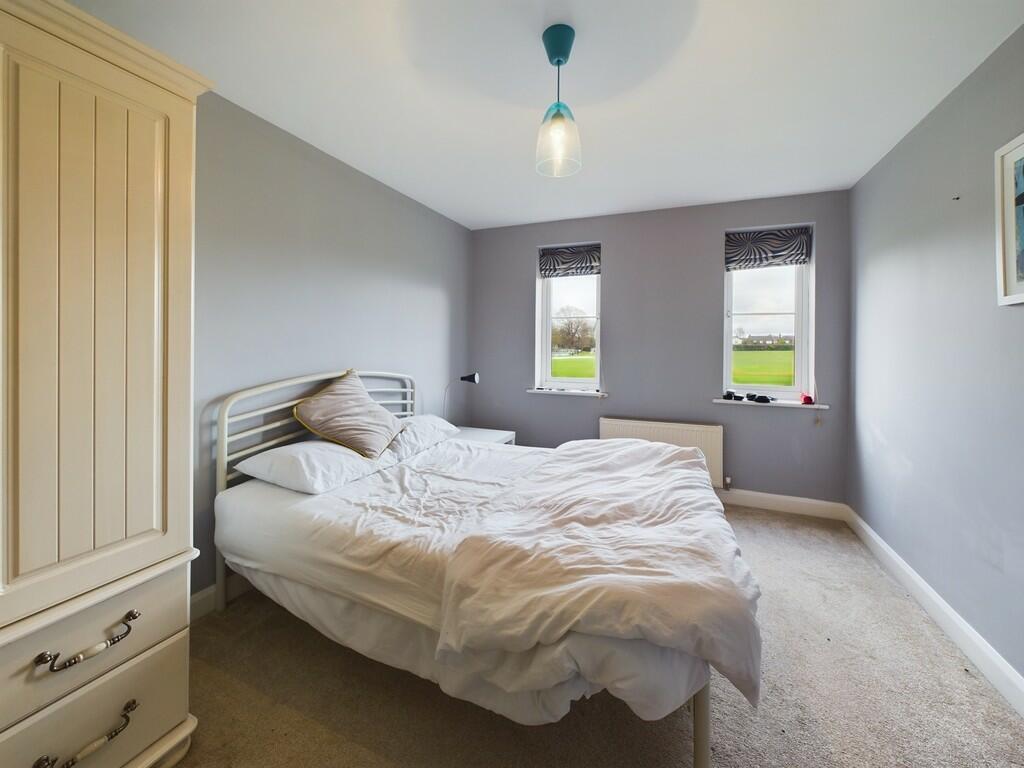 CAM02854G0-PR0284...