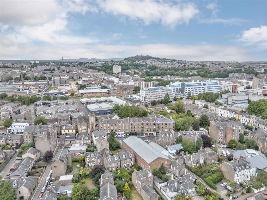 5 Westfield Lane Dundee-3.JPG