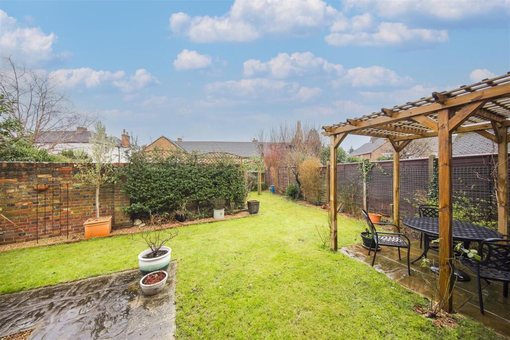 Southerly Facing Garden