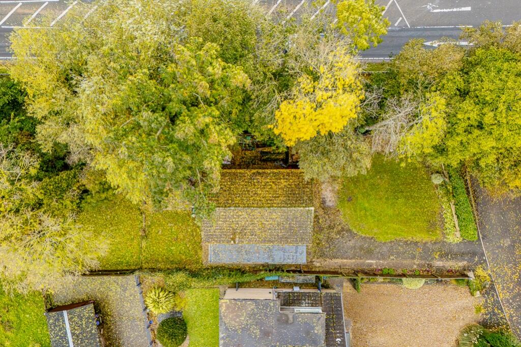 77 Middlegate Road West (Frampton)-3