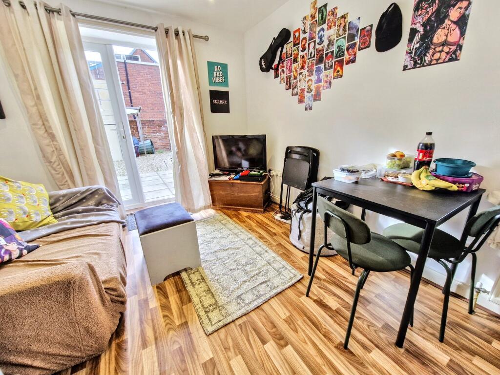 Ground Floor Flat 2 Living Area