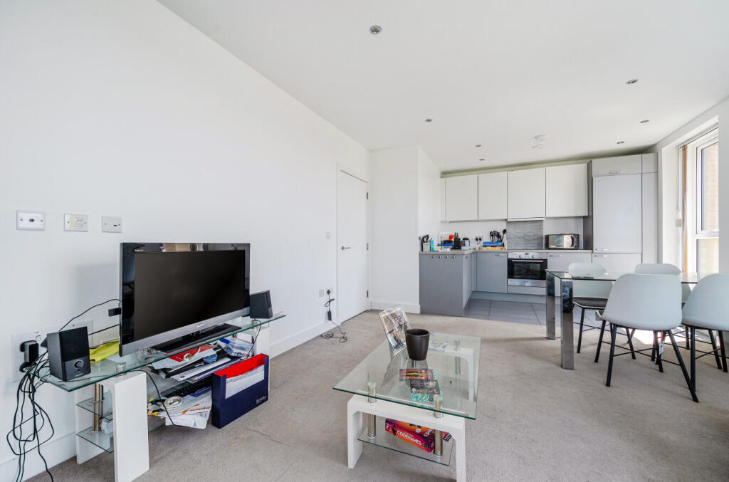 1312408-8-686271b...