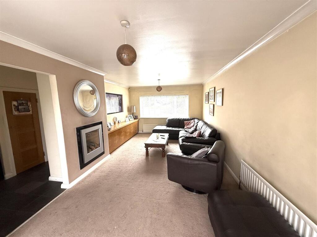 Moorfield 17.jpg