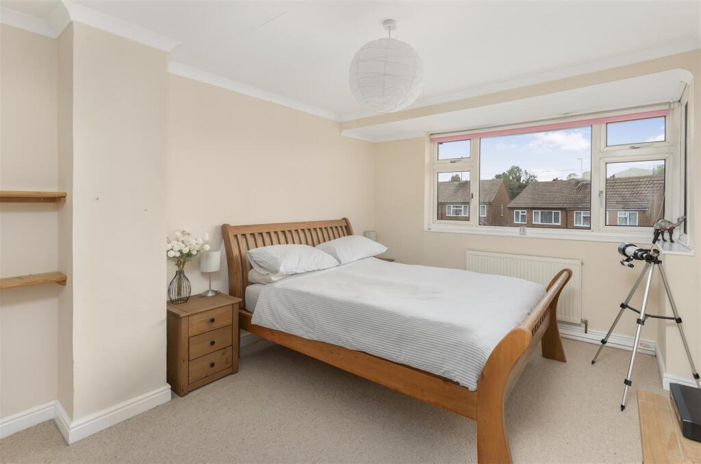 105 Sinclair Avenue, Banbury-22.jpg