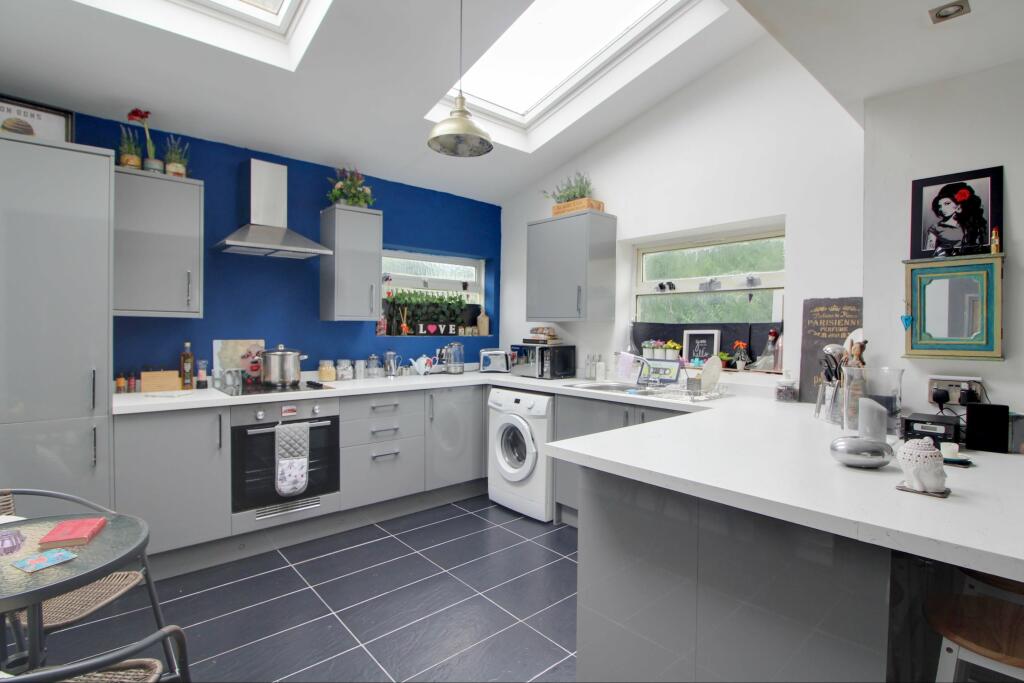 Kitchen 2