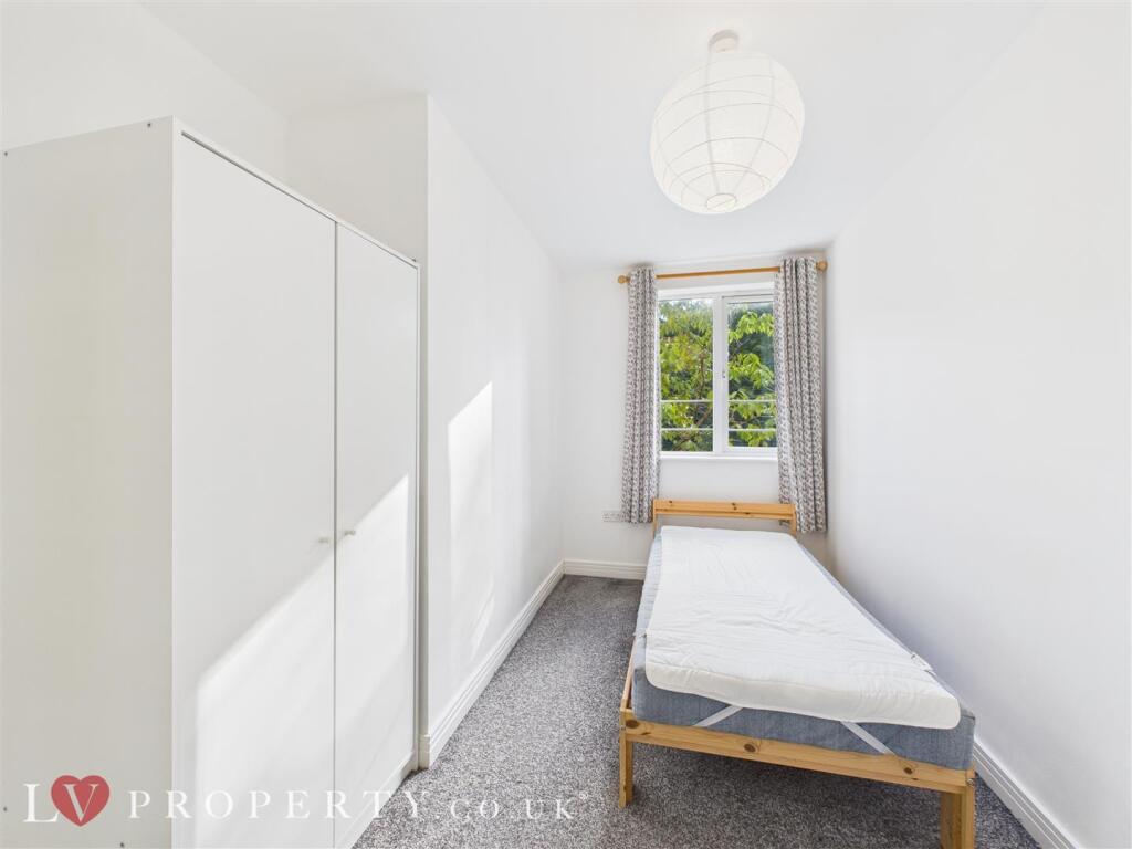 CAM05016G0-PR0120-ST