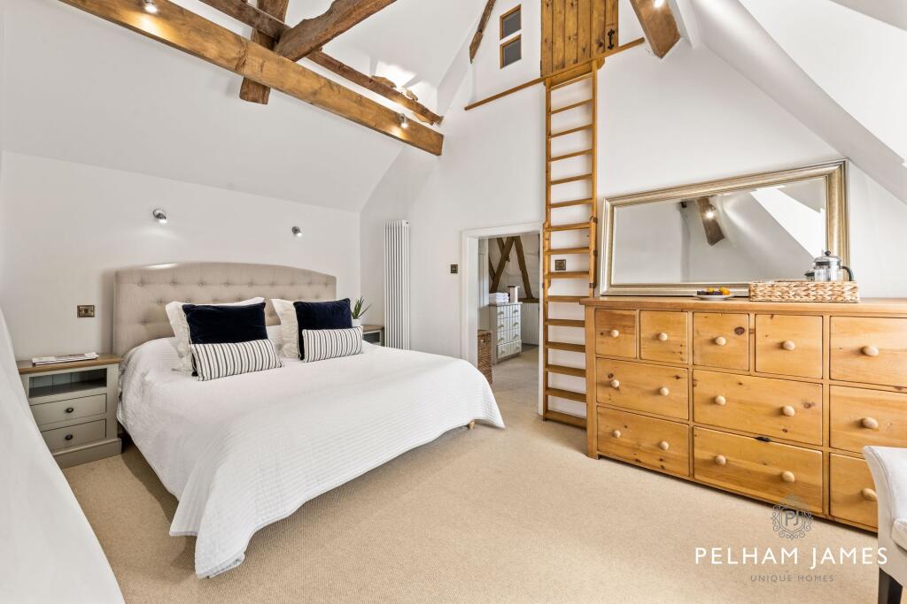 Principal Suite, The Old Smithy, Castor