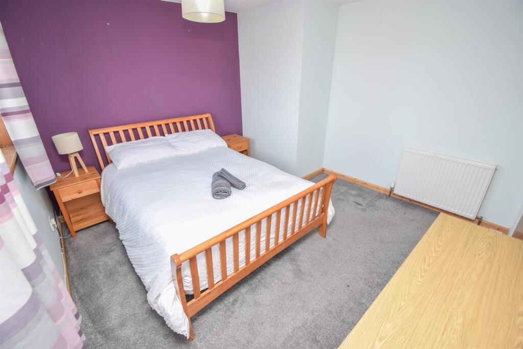 BEDROOM ONE-2.jpg