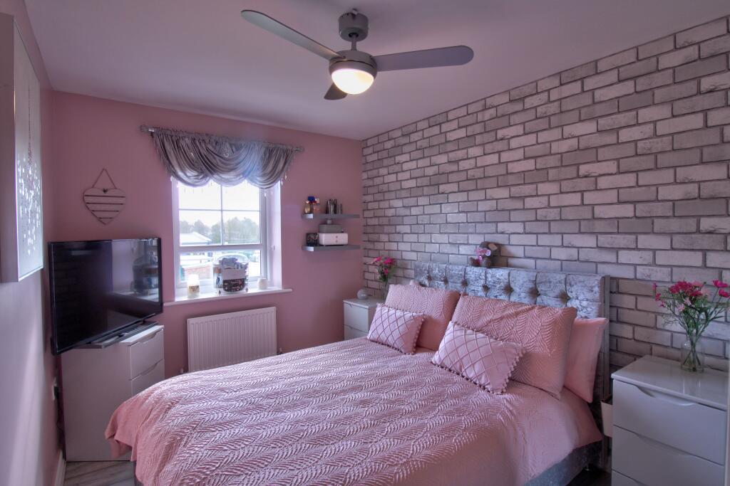 IMG_4139_40_41Realistic