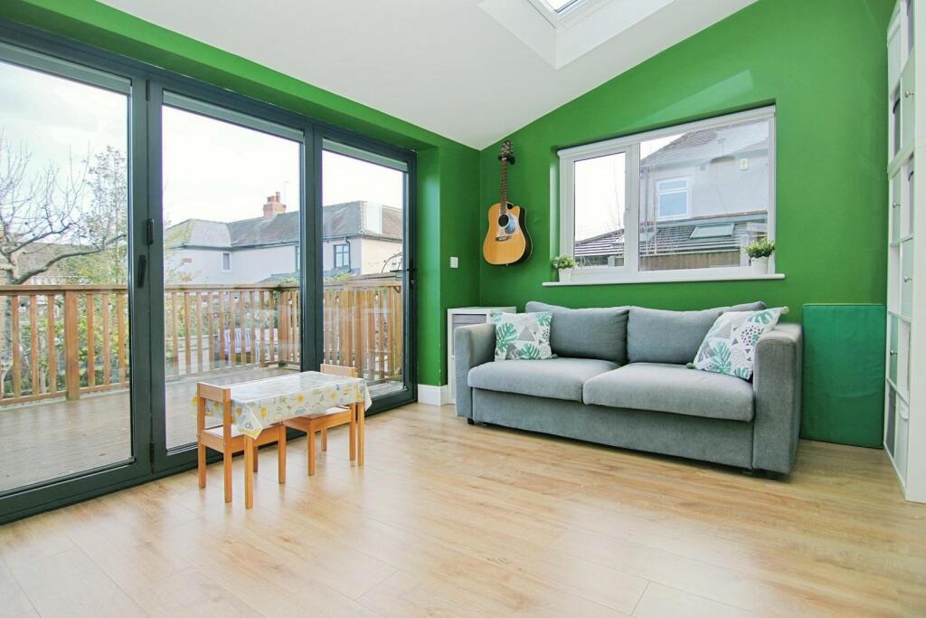 SUN ROOM