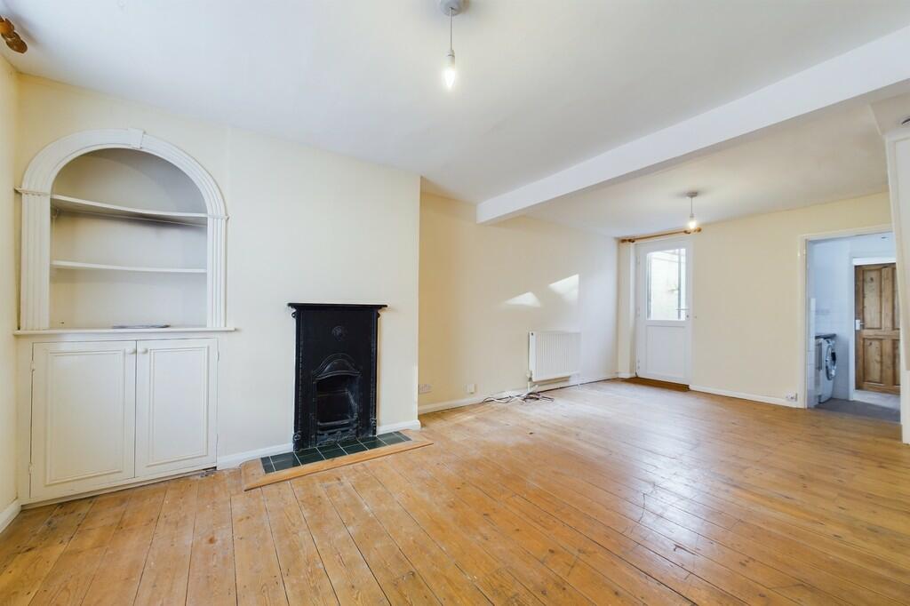 CAM01085G0-PR0481...