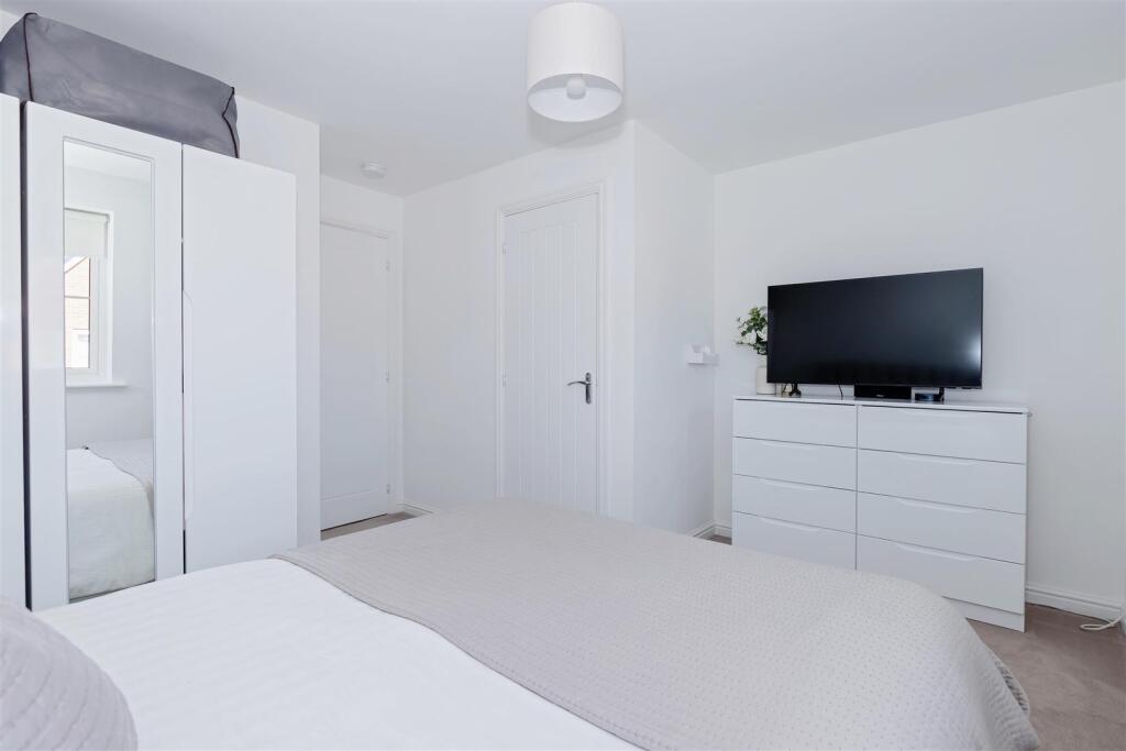 For Sale by Aspire Residential | Gerbera Road