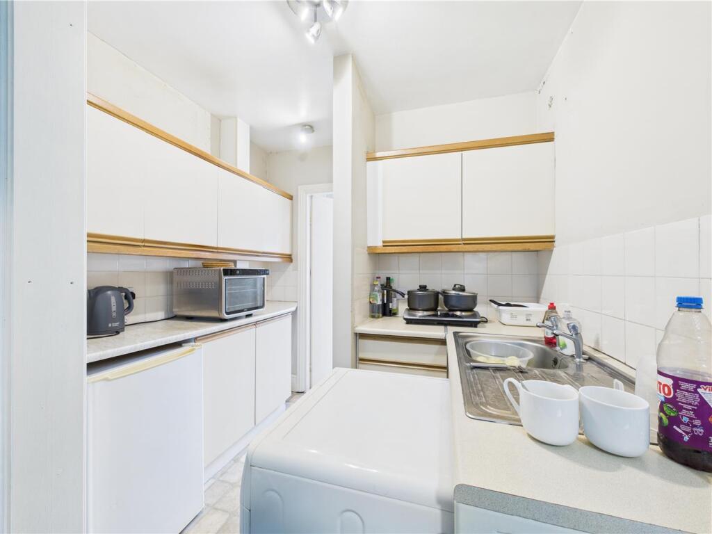 Flat2 - Kitchen