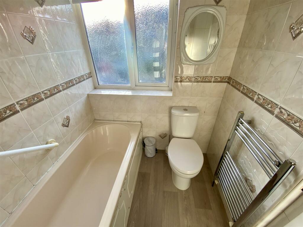 Bramleys Estate Agents - Knowl Road - Mirfield (21