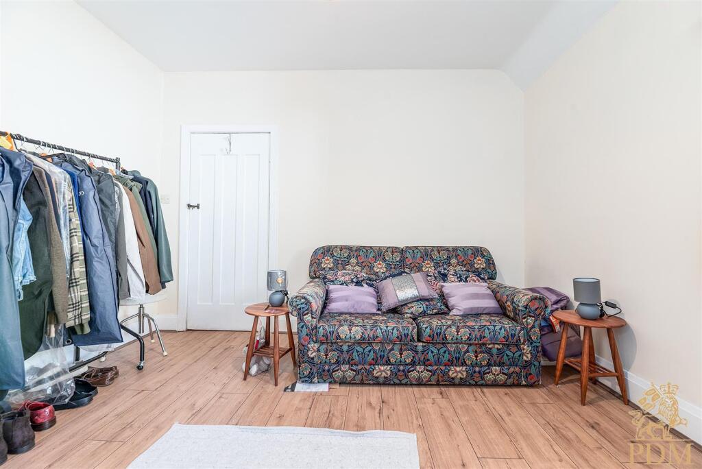 12a Thorncliffe Road (44 of 51).jpg