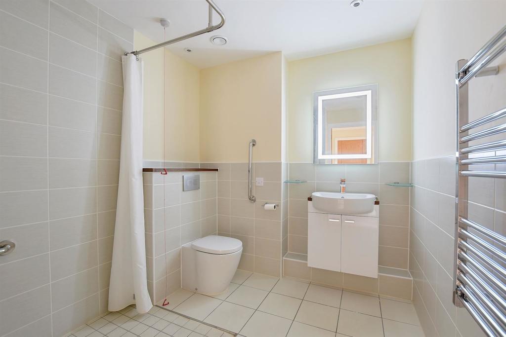 c4b0a795-00a2-4221-9a28-4f6ed6a2c207RHMCS - 44 Lys