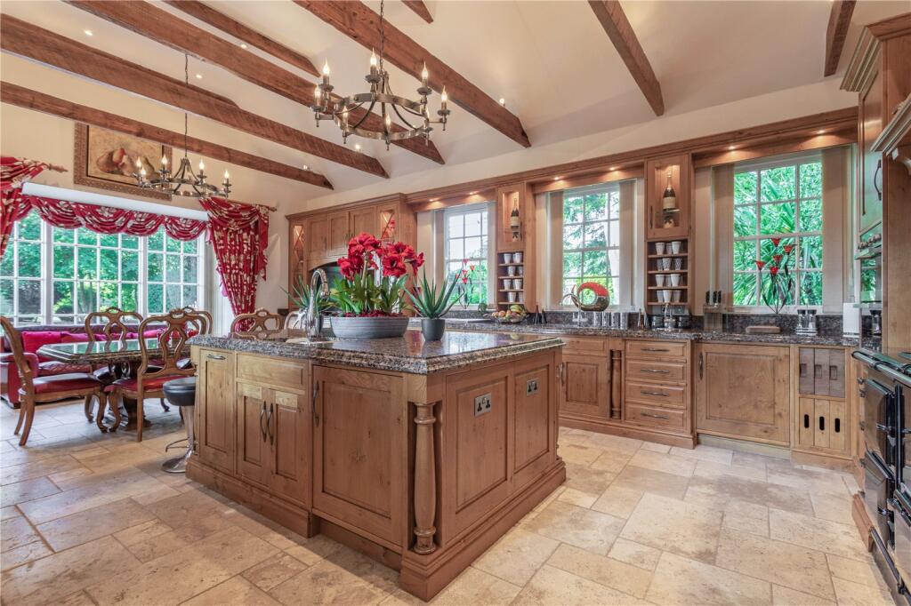 Kitchen/Breakfast