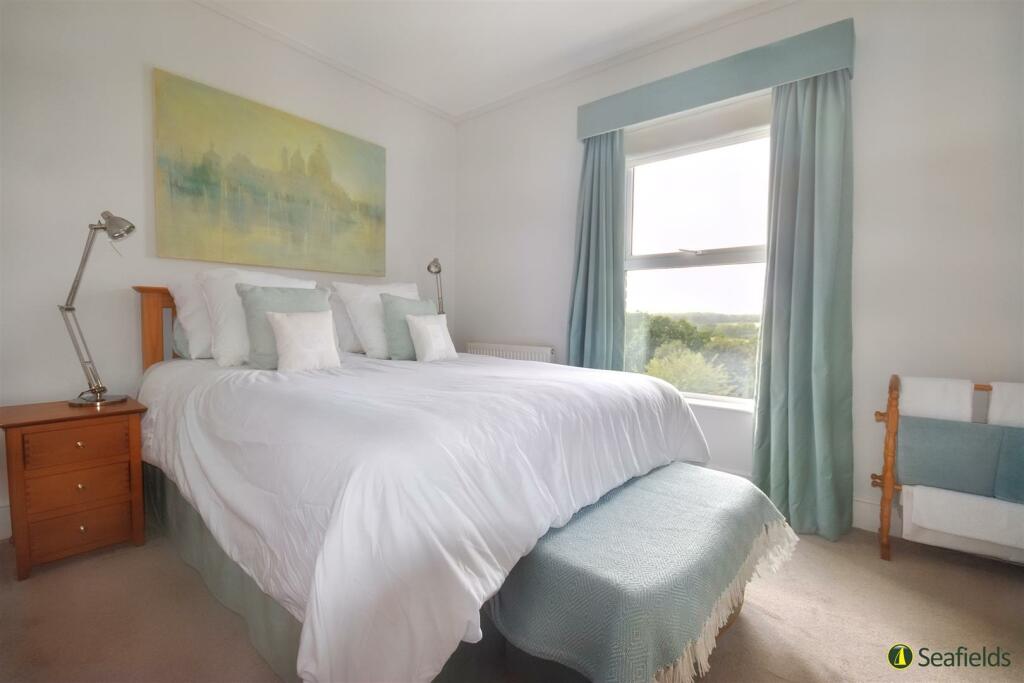 Bedroom 3.jpg