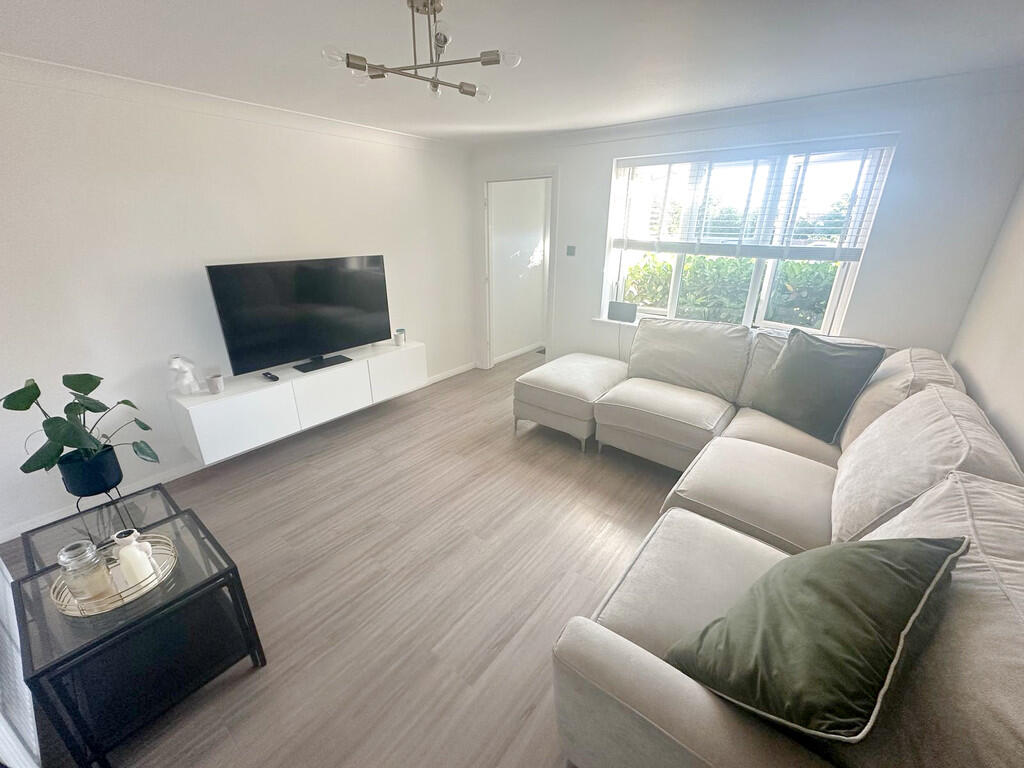 IMG-20250905-WA00...