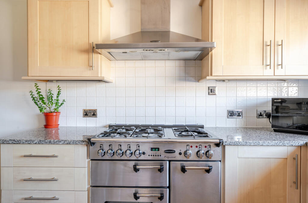 1361461-1-68e39b2...