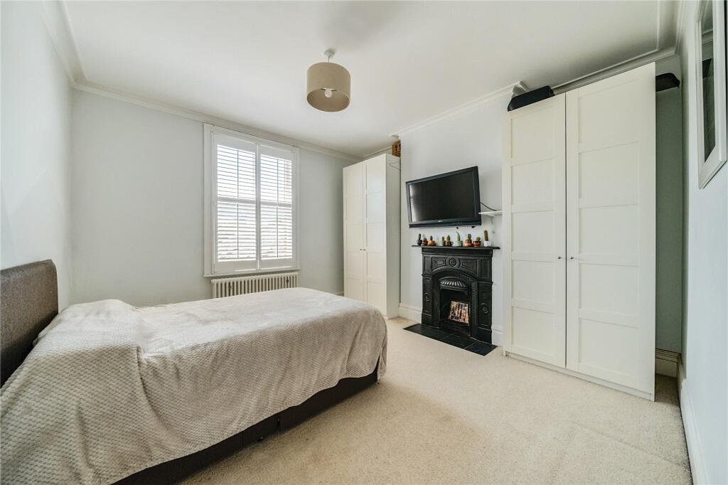 Main Bedroom