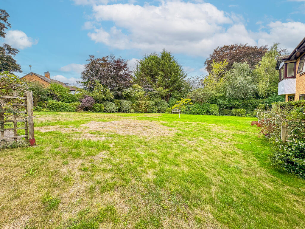 20250802_120933922_iOS_edited