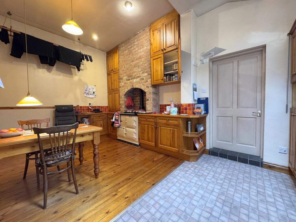 Kitchen/Breakfast Room
