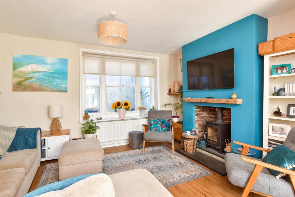 Kitchen/ Lounge/ Diner