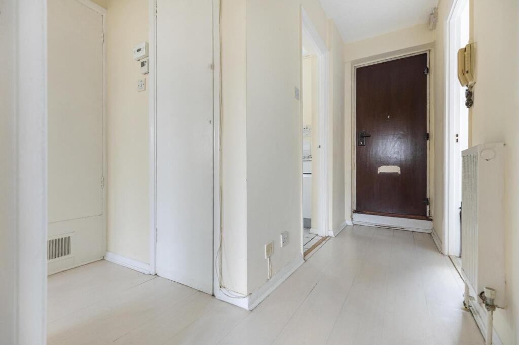 property in Gideon Road, 
The Shaftesbury Estate, SW11