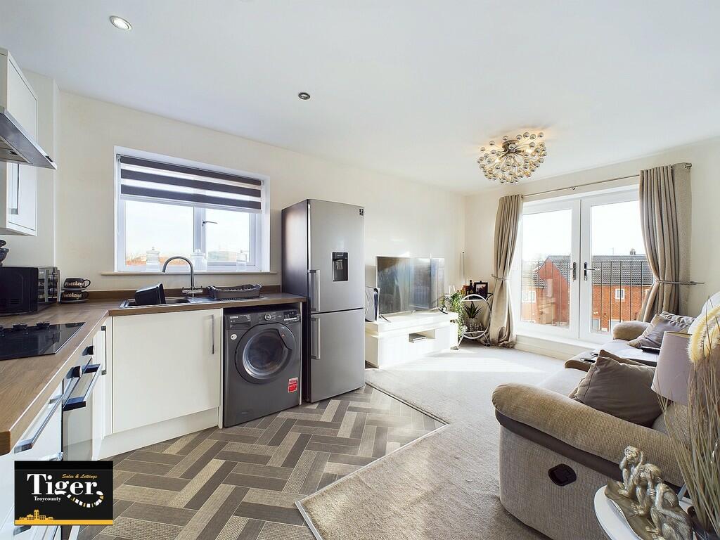 CAM02176G0-PR0410...