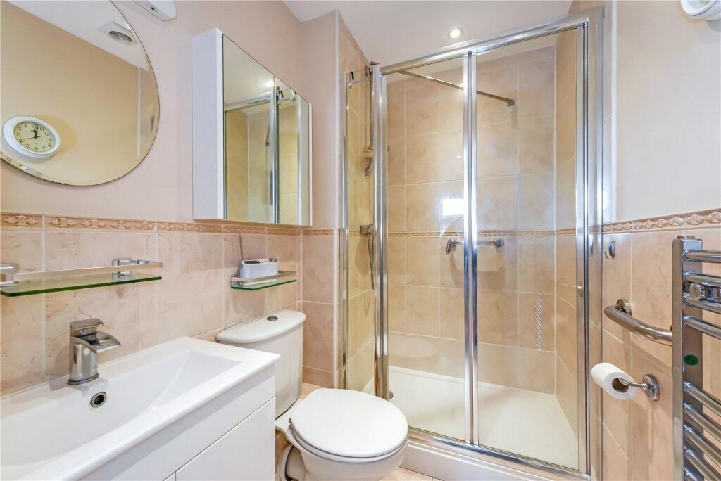 Ensuite