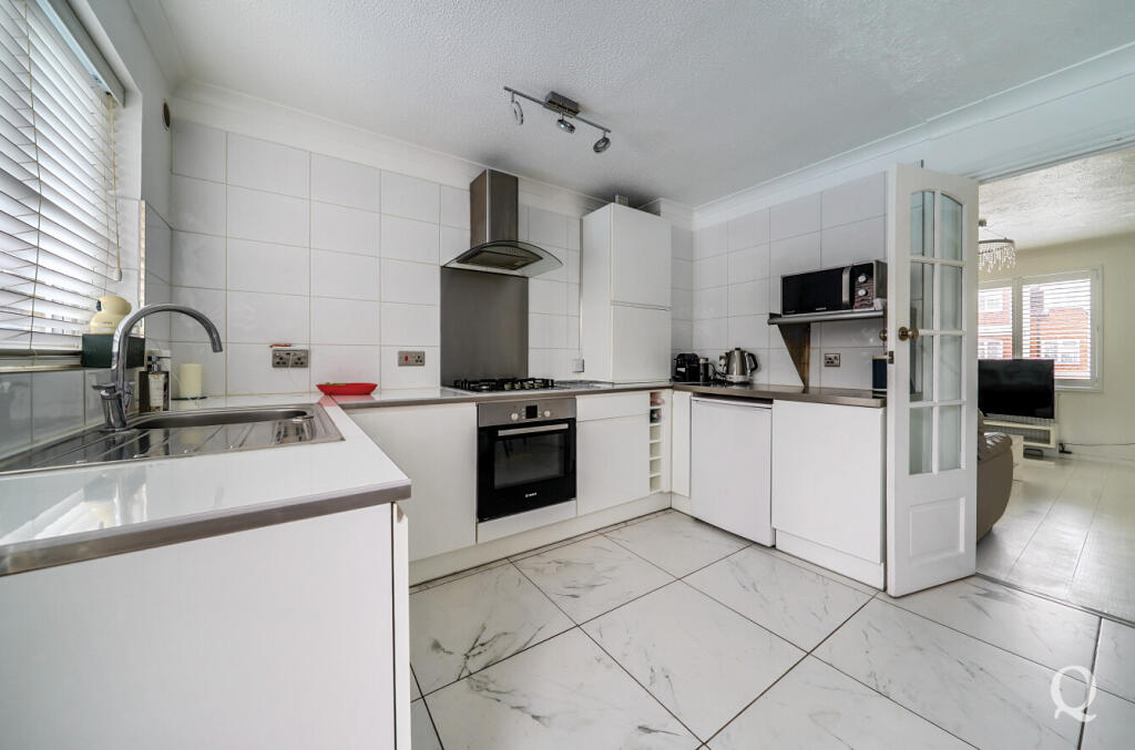 63e5eb95-9875-431...