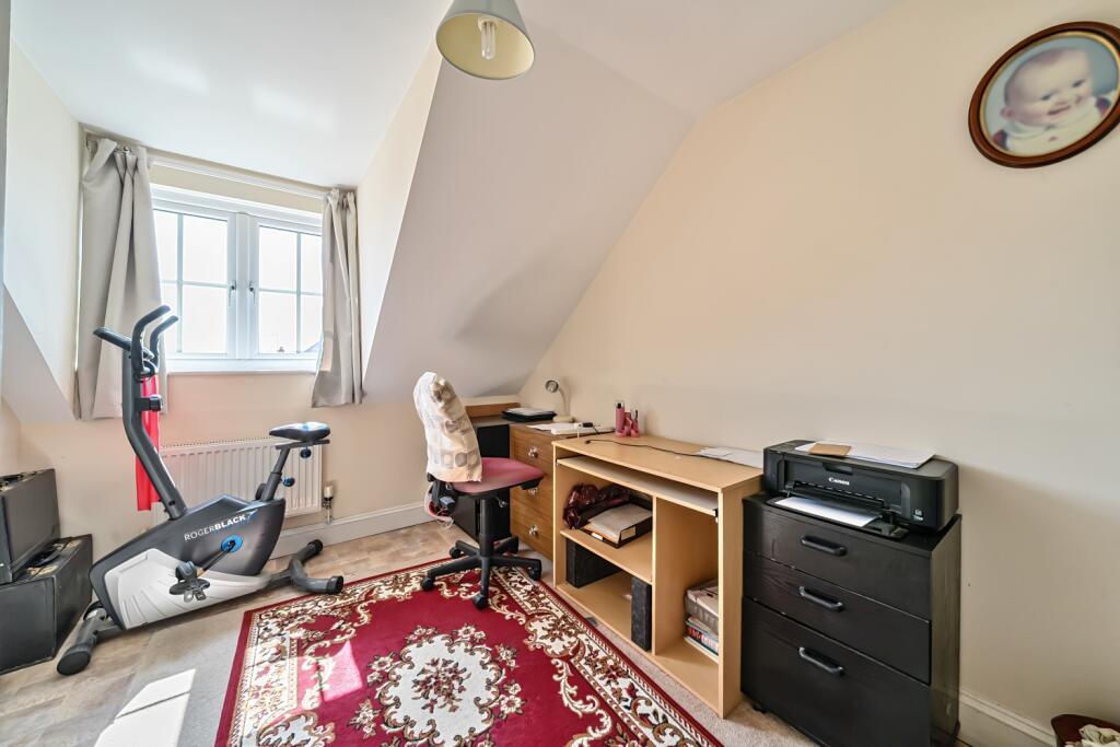 1339801-20-689b5137211de