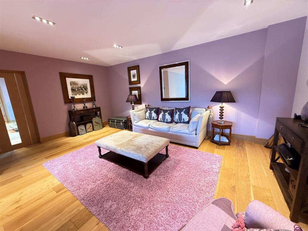 office family room.jpg