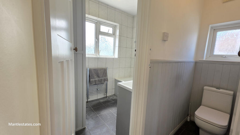 BATHROOM &amp; WC