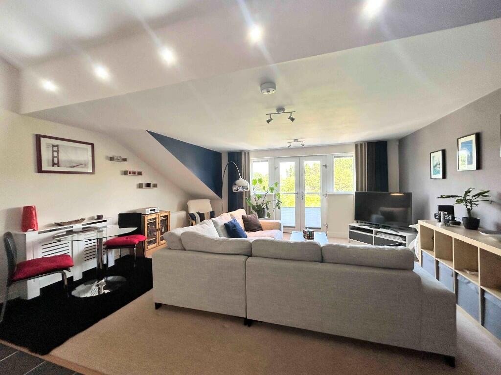 Living Room/Kitchen