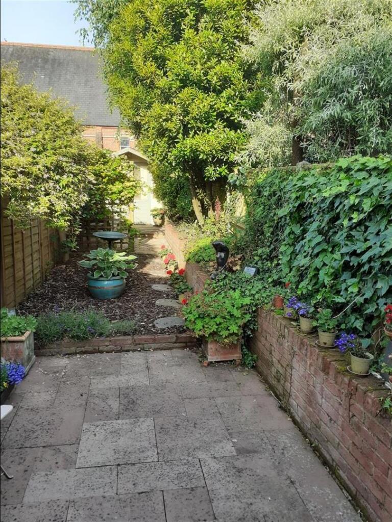 Garden 2.JPG