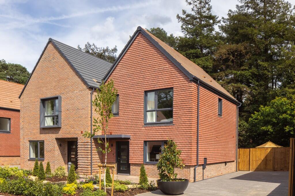 brooklands grove, weybridge